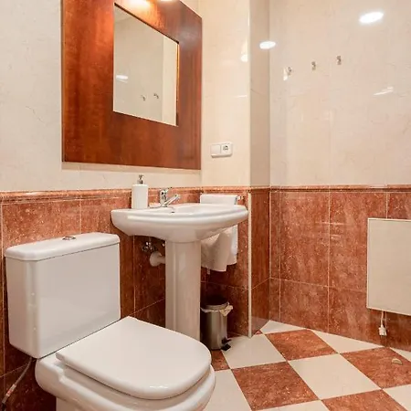 De La Guardia Rosal Apartment